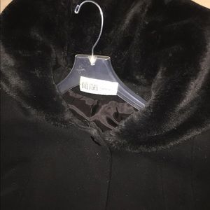 BILL BLASS BLACK WOOL COAT W/FUN FUR HOOD